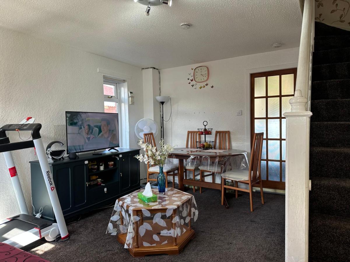 Peaceful Private With Free Parking And Wifi Appartement Édimbourg